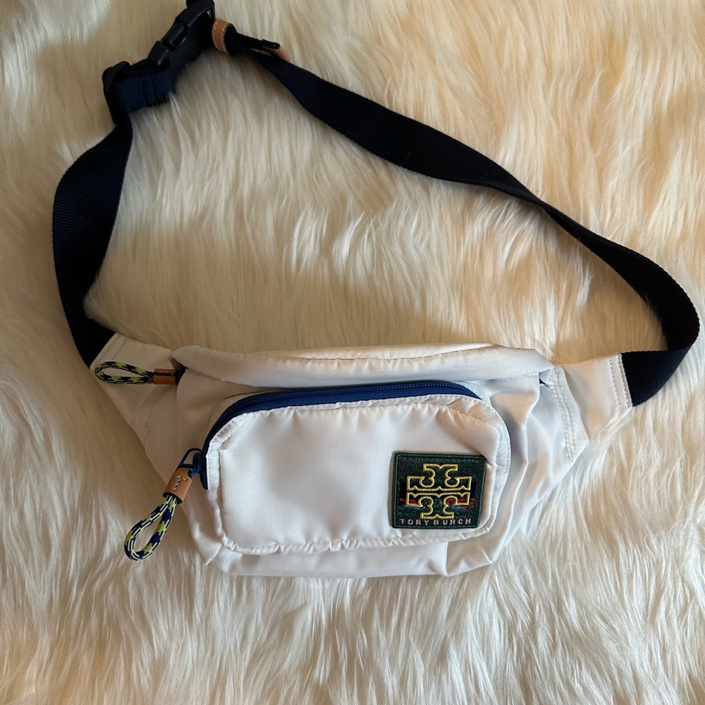 NWOT - Tory Burch White Belt Bag with Blue Accents